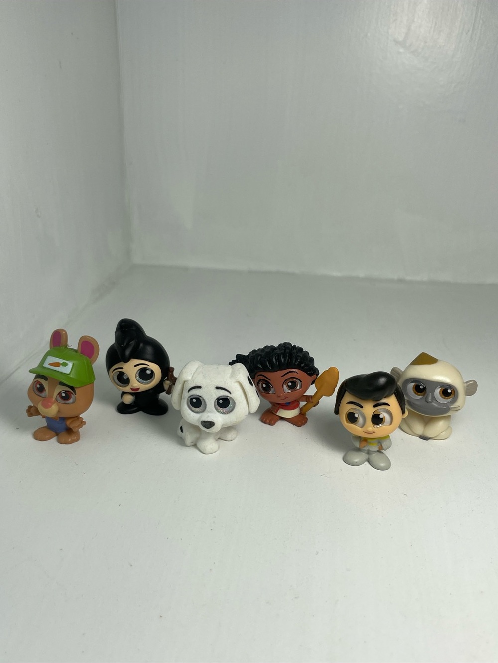 Disney Doorables Set of 6